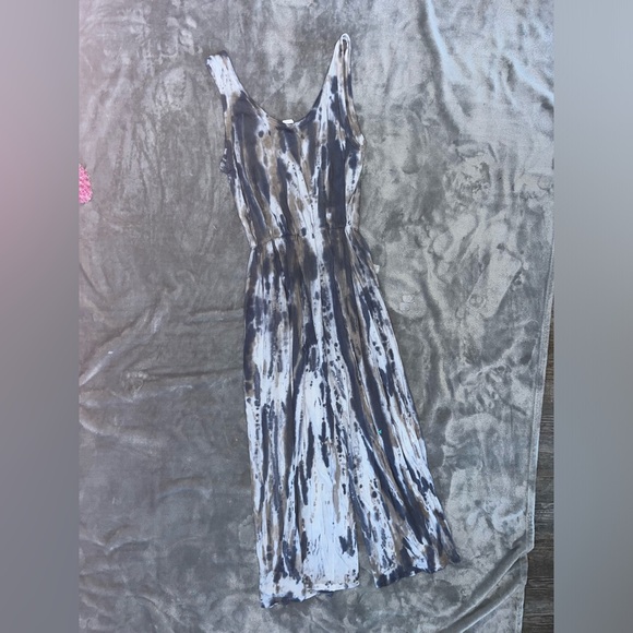 Tie dye color splotched jumpsuit, stretchy size medium, perfect condition - Picture 3 of 4